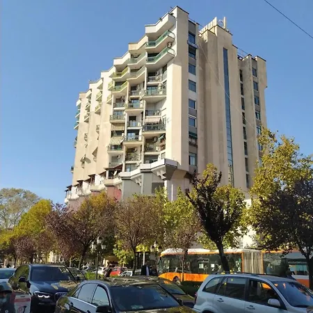 Apartment Center *